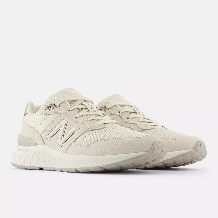 Zapatillas de senderismo New Balance WW880TB6 de corte ancho para mujer