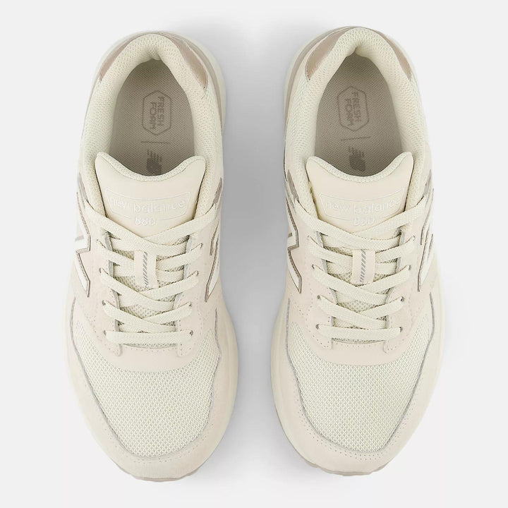 Zapatillas de senderismo New Balance WW880TB6 de corte ancho para mujer