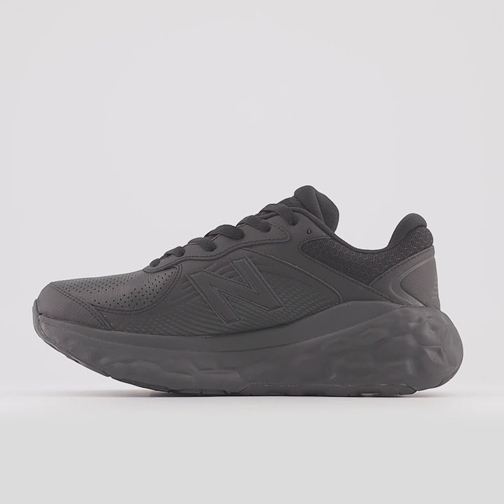 Zapatillas de senderismo New Balance MW840FB1 de corte ancho para mujer, antideslizantes