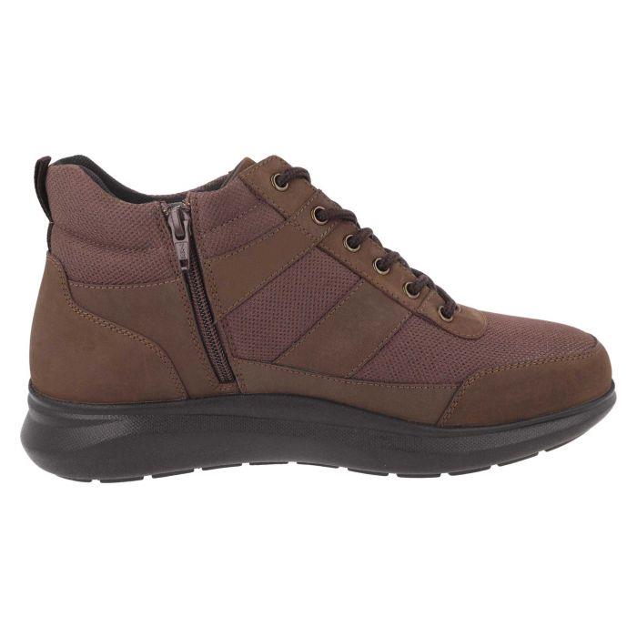 Men's Wide Fit DB Alistaire Trainers in Black Nubuck / Black Mesh - Image 9