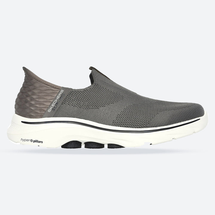 Zapatillas Skechers 216641 Slip-ins Go Walk 7 Easy On 2 de corte ancho para hombre in Armada - Image 1