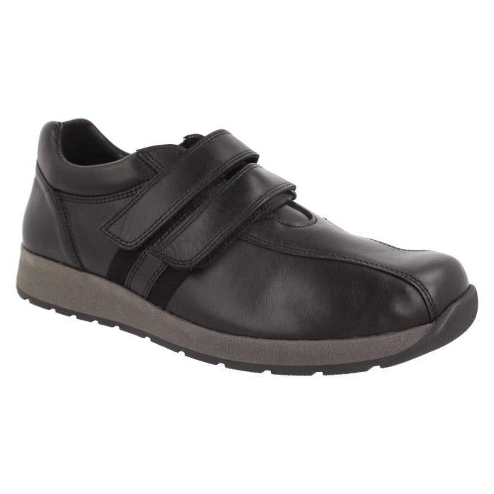 Men's Wide Fit DB Wayne Trainers in Black Leather - Image 1