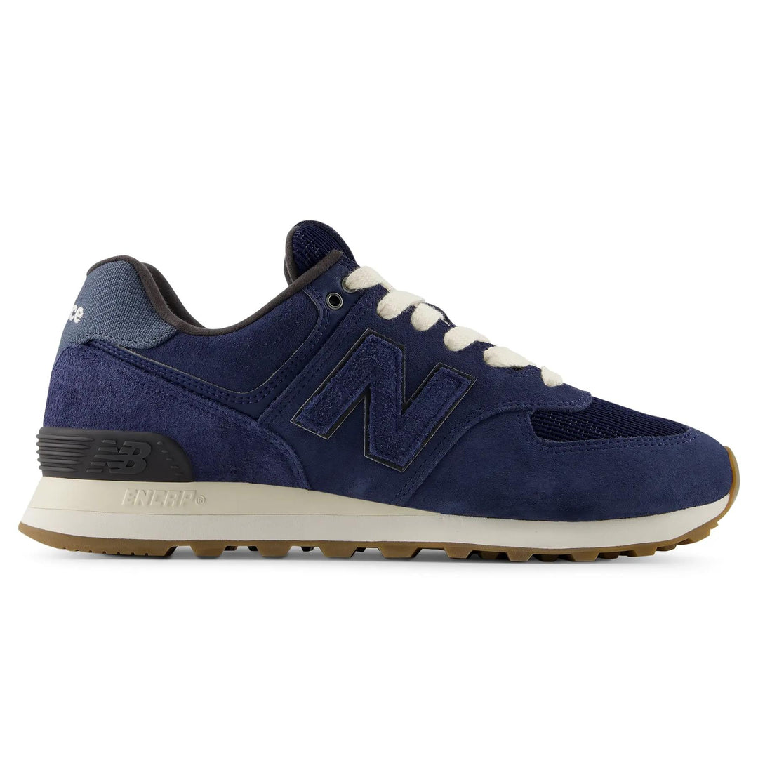 Mens Wide Fit New Balance U5747FO Trainers in Navy - Image 1