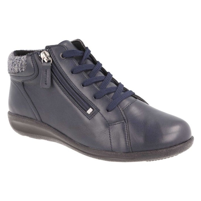 Botas DB Pipit de corte ancho para mujer in Black Stretch Lea - Image 1