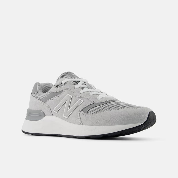 Men's Wide Fit New Balance M8806HE Walking/Running Trainers in Raincloud - Image 1