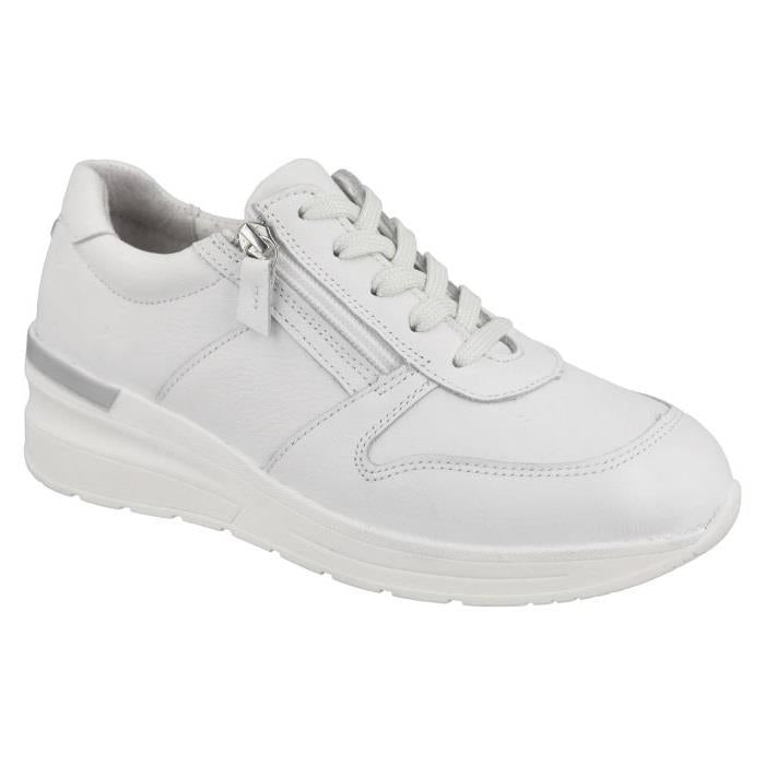Women's Wide Fit DB Farndish Trainers in Black - Image 10