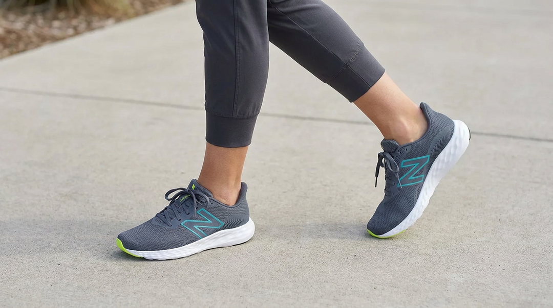 Zapatillas New Balance Dynasoft M41128A para caminar/correr de ajuste ancho para mujer