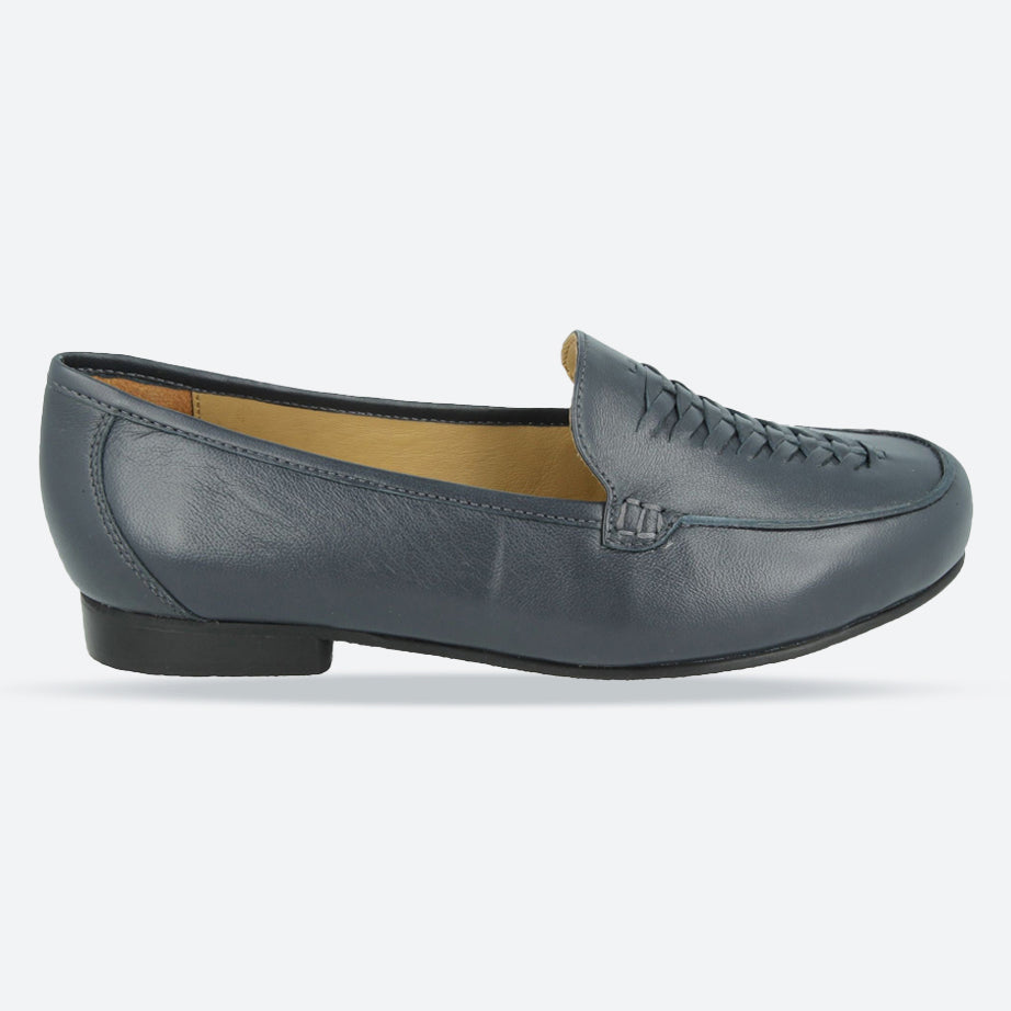 Zapatos de salón DB Bingham de ajuste ancho para mujer in Negro - Image 18