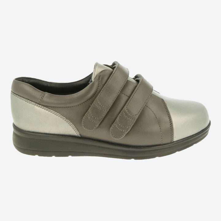 Zapatos DB Norwich de corte ancho para mujer in Cuero negro - Image 1