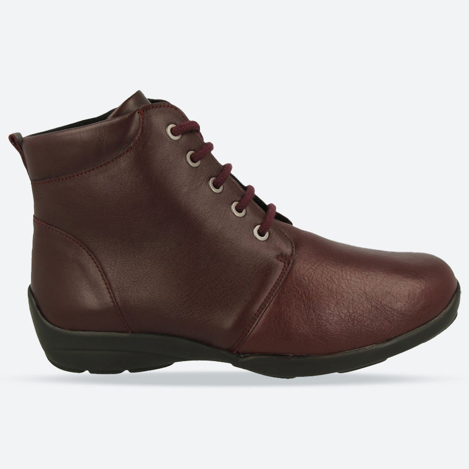 Botas DB Santa de ajuste ancho para mujer in borgoña - Image 16