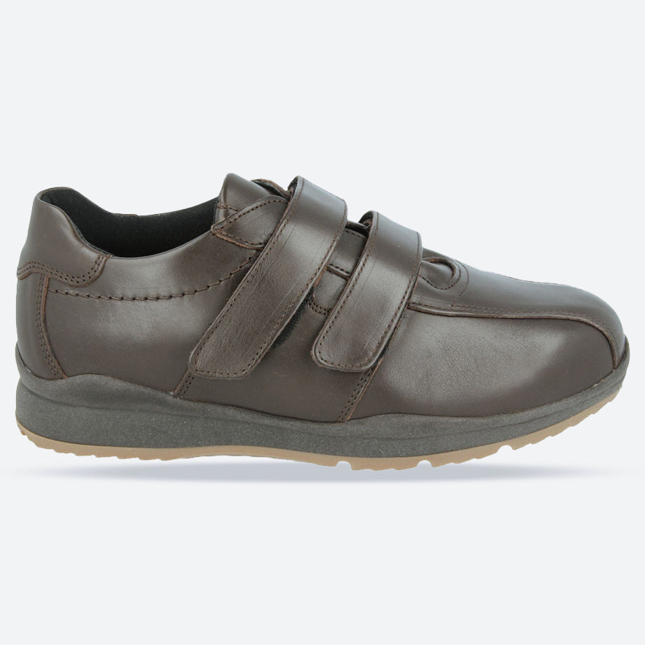 Zapatos DB Stephen de ajuste ancho para hombre in Negro - Image 16