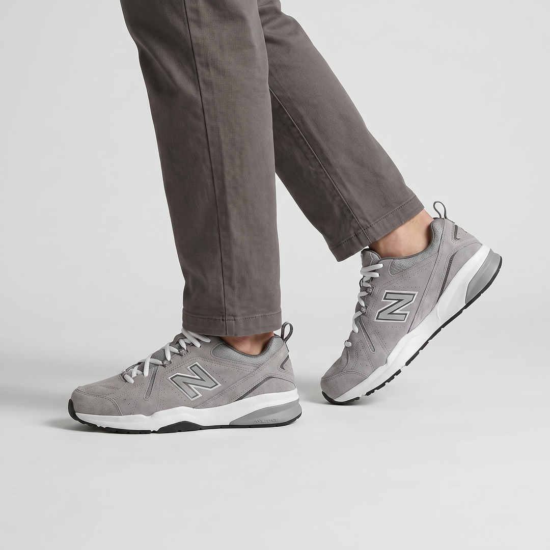 Zapatillas New Balance MX608UG5 de corte ancho para hombre - ABZORB in Gris - Image 4