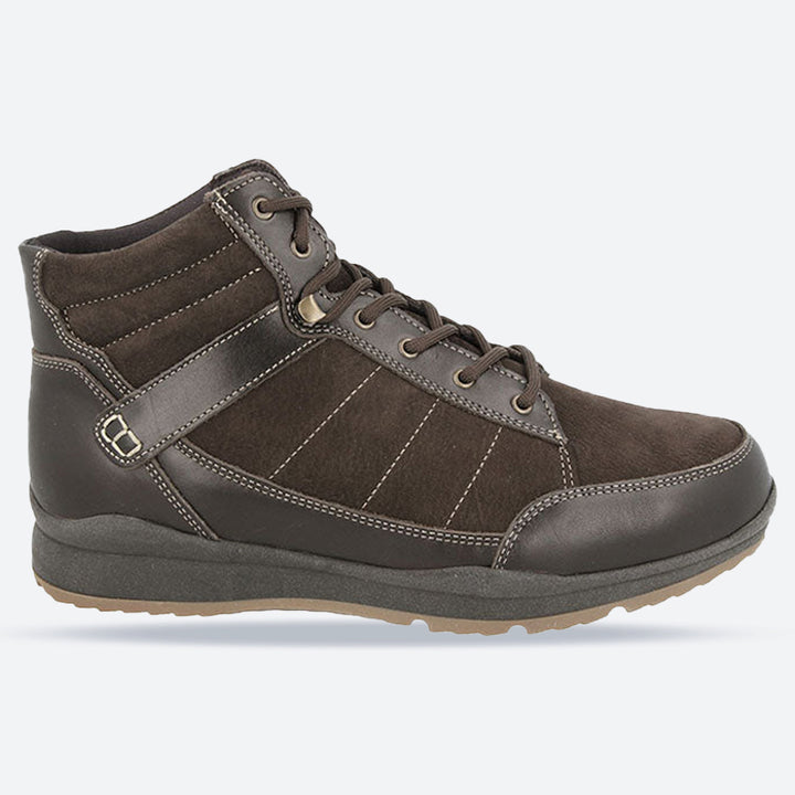 Botas DB Tilbrook de ajuste ancho para hombre in Piel negra/gamuza - Image 1