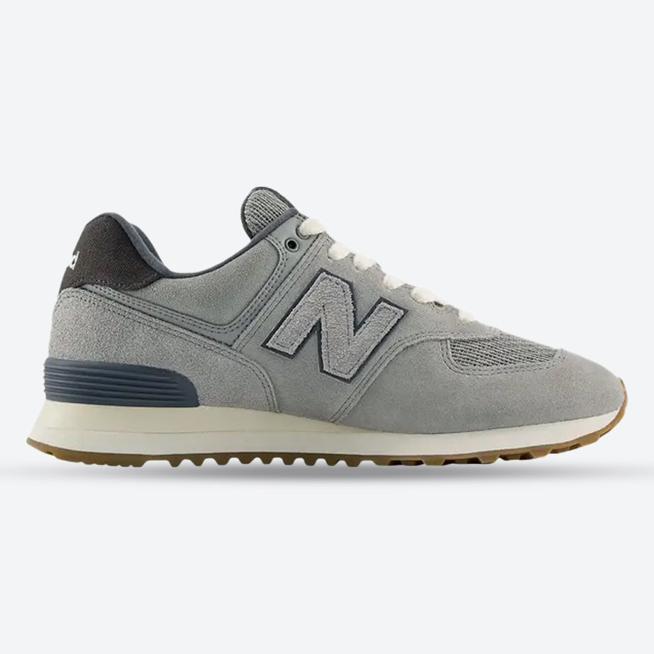 Women's Wide Fit New Balance U5746VZ Trainers in Grey - Image 1