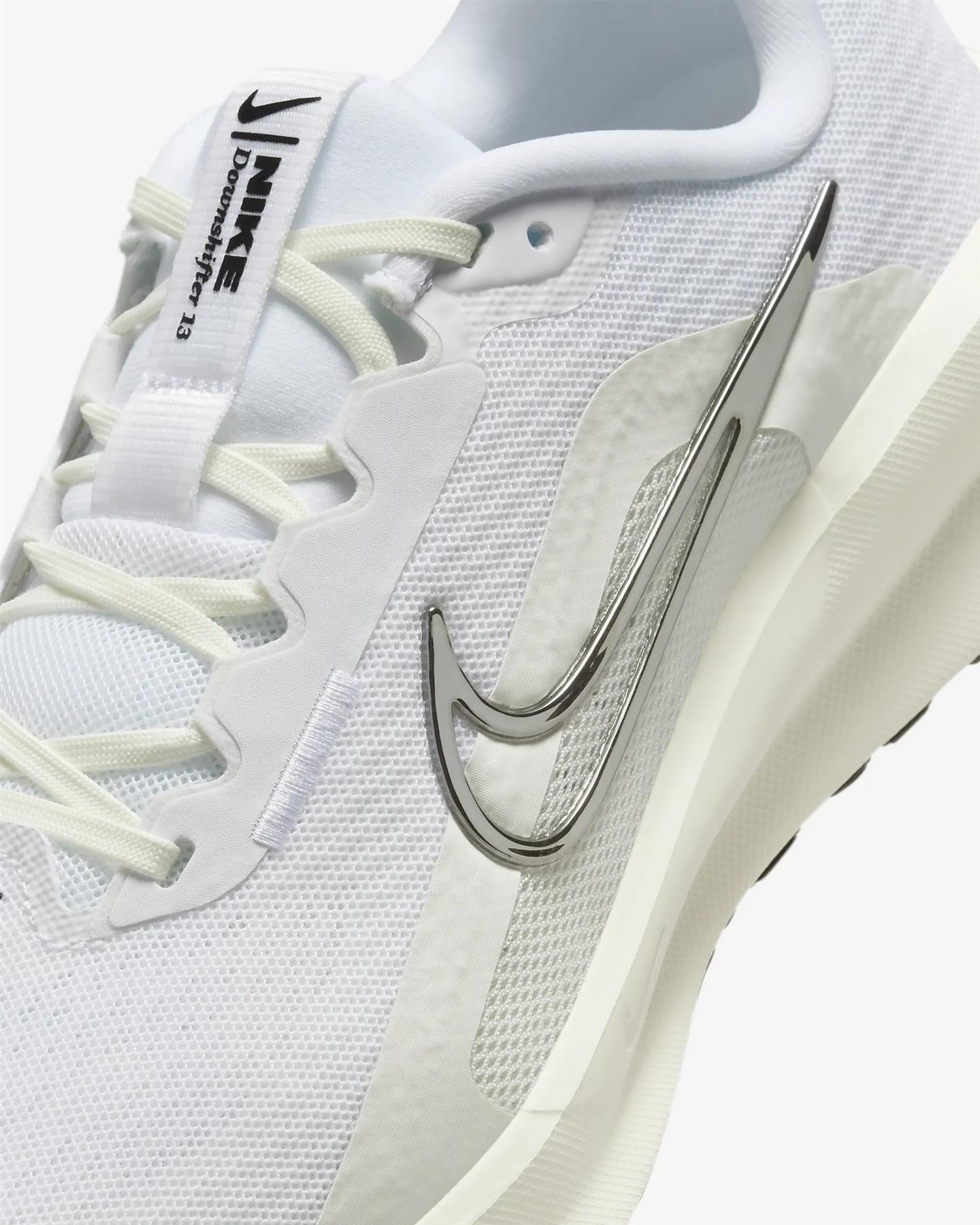 Zapatillas Nike FZ3088-100 Downshifter 13 de horma ancha para mujer | Nike  | Calzado de horma ancha – Wide Fit Shoes UK