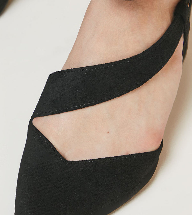 Women's Wide Fit Wallis Eve Asymmetric Strap Block Heel Pointed Court Shoes in Natural Black - Image 2