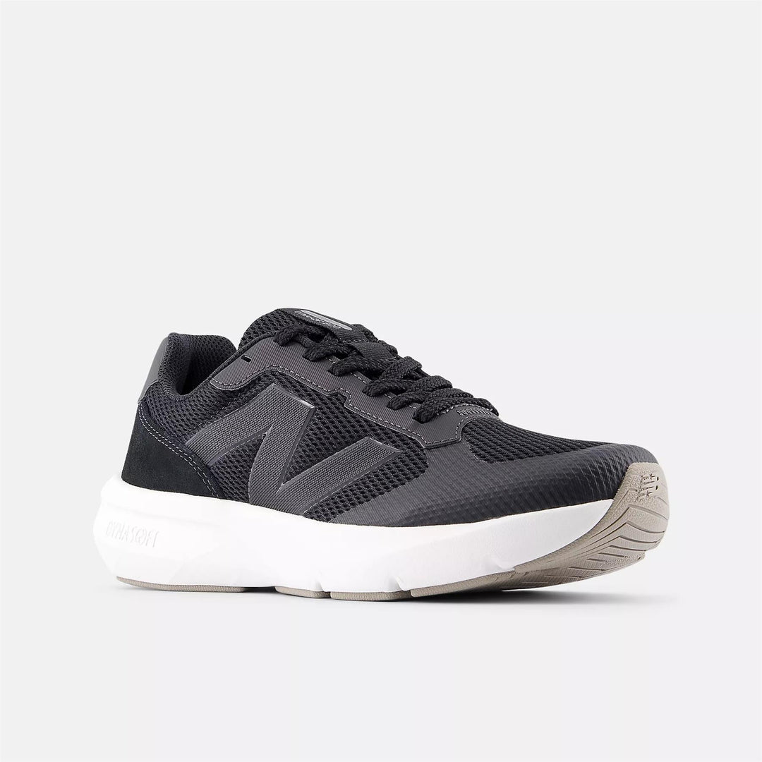 Men's Wide Fit New Balance UA800B Running Trainers