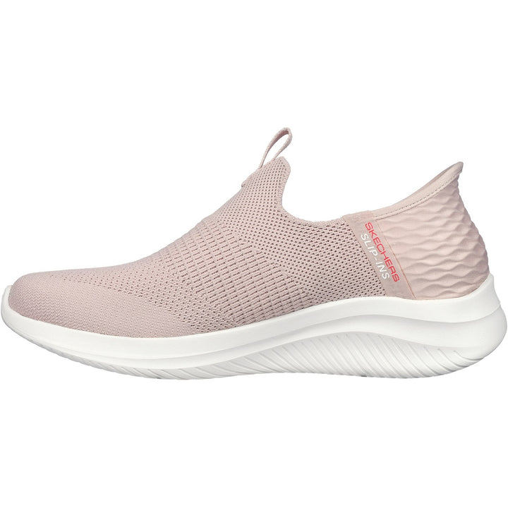 Zapatillas Skechers 149708 Slip-ins Ultra Flex 3.0 Cozy Streak de corte ancho para mujer in Negro - Image 1