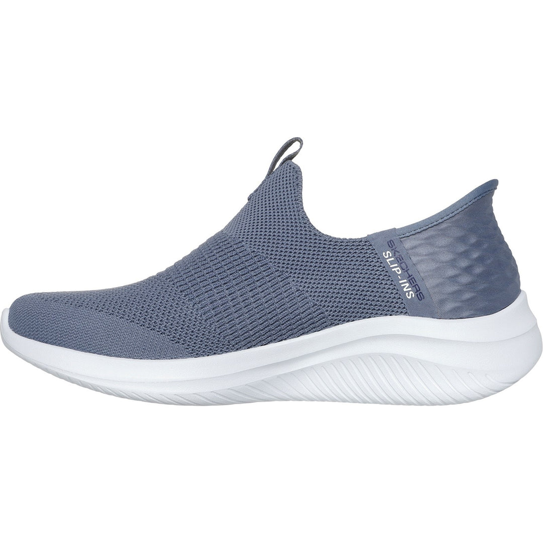 Zapatillas Skechers 149708 Slip-ins Ultra Flex 3.0 Cozy Streak de corte ancho para mujer in Negro - Image 14