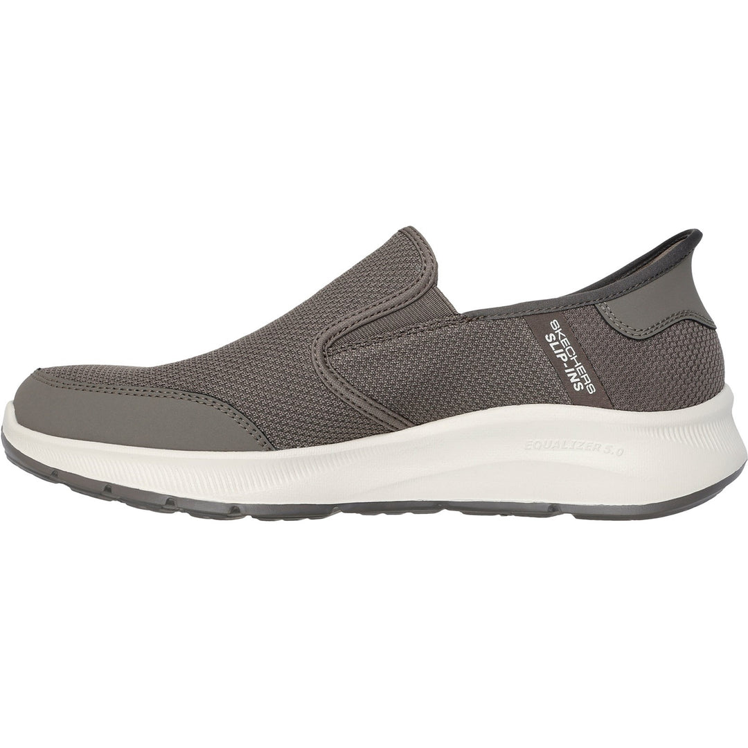 Zapatillas Skechers 232926 Slip-ins Equalizer 5.0 Drayze de corte relajado para hombre in Negro - Image 15