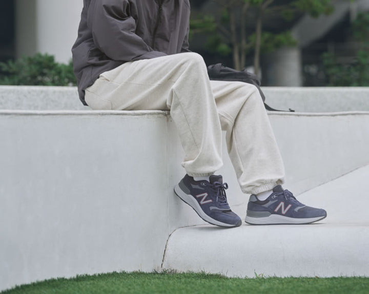 Men's Wide Fit New Balance MW880BC7 Walking/Running Trainers - Fresh Foam