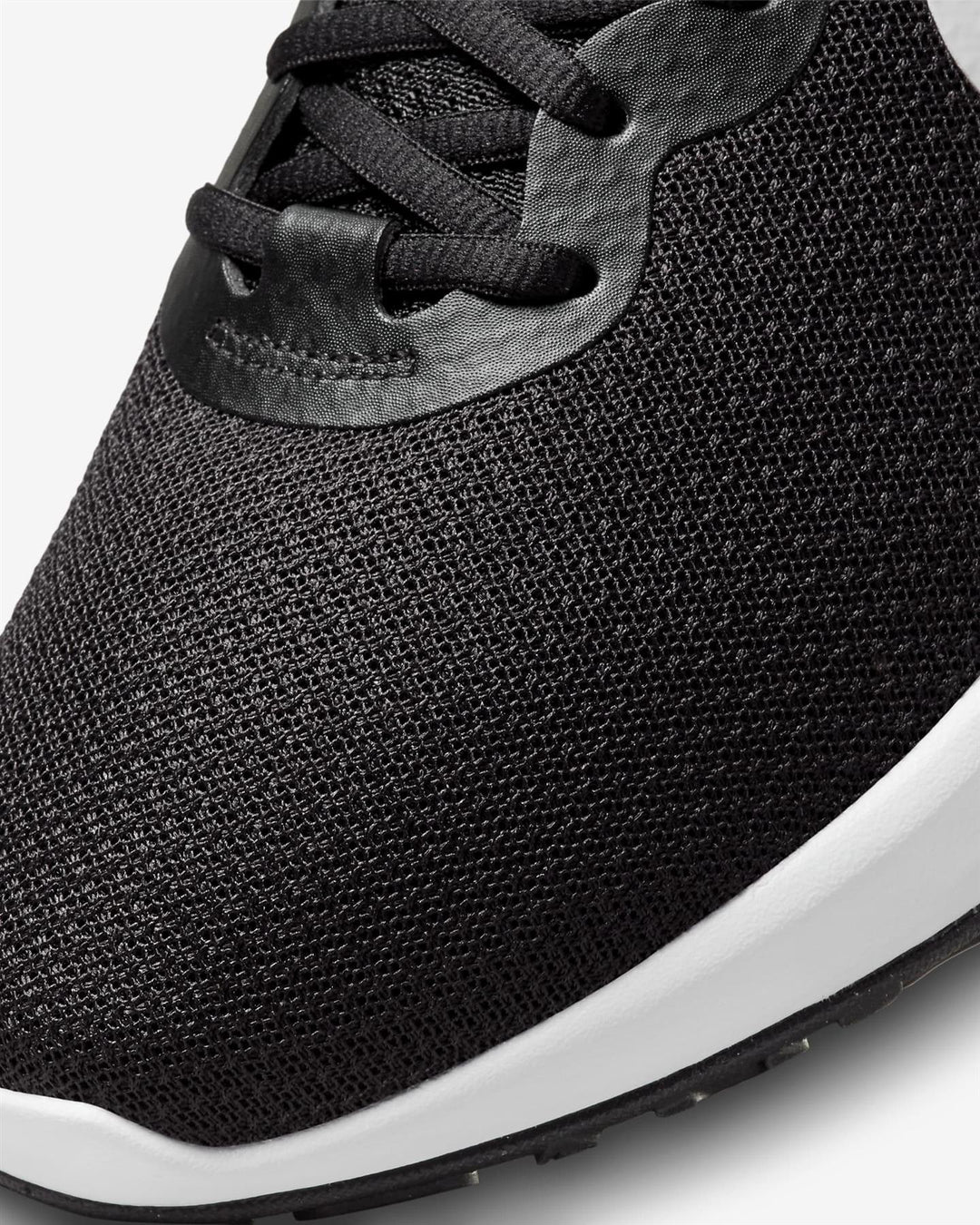 Hombre Wide Fit Nike DD8475-003 Revolution 6 Zapatillas de running in Blanco negro - Image 5