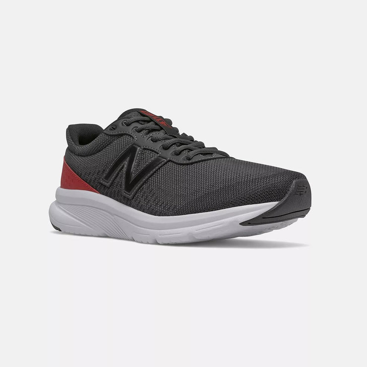 Mujer Wide Fit New Balance M411CK2 Entrenadores - Negro/Rojo