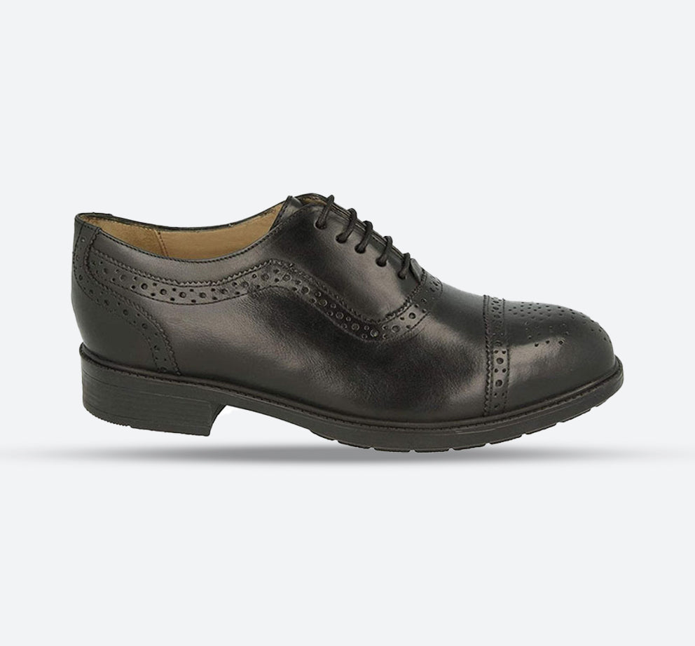 Zapatos formales DB Lambeth de corte ancho para hombre in Negro - Image 1