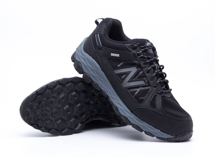 Hombres Wide Fit Impermeable New Balance MW1350WL Walking Trainers