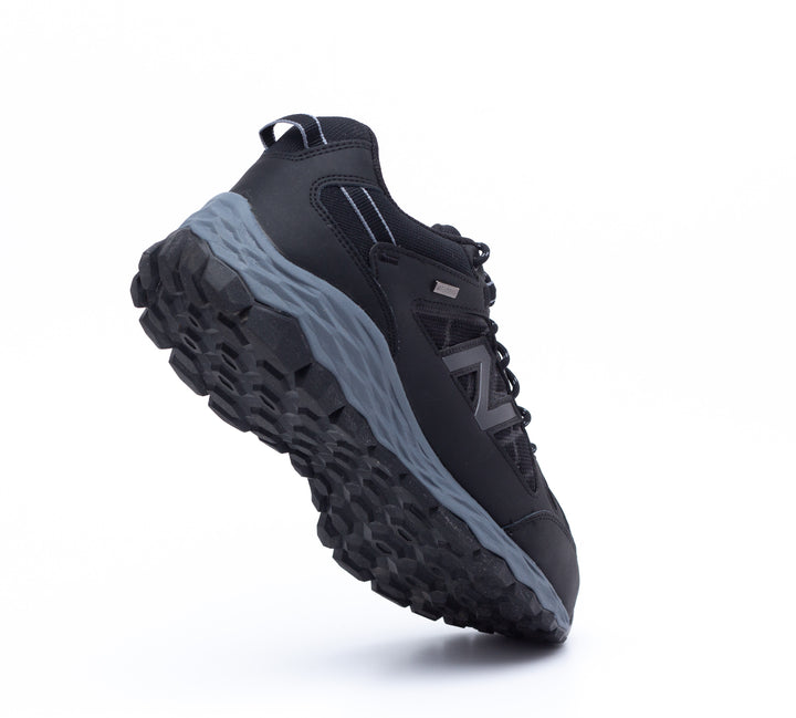 Zapatillas New Balance MW1350WL Fresh Foam de corte ancho para mujer, impermeables
