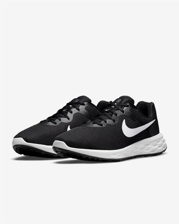 Hombre Wide Fit Nike DD8475-003 Revolution 6 Zapatillas de running in Blanco negro - Image 1
