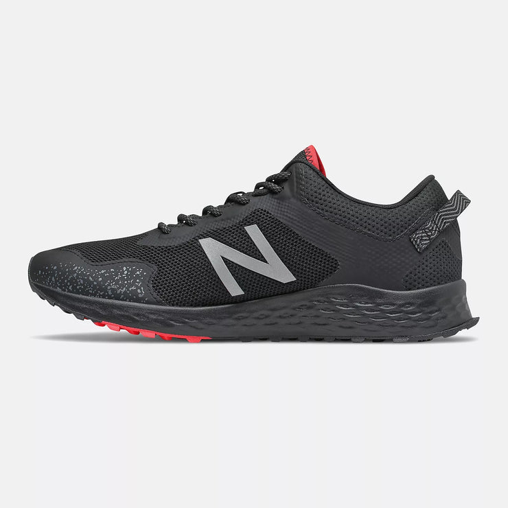 Hombre Wide Fit New Balance MTARISGB impermeable GORE-TEX Trainers